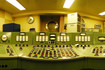 Steuerraum für die Kernbrennstoff-Umlademaschine im Kernkraftwerk Rheinsberg, © 2001 ThomasKemnitz.de